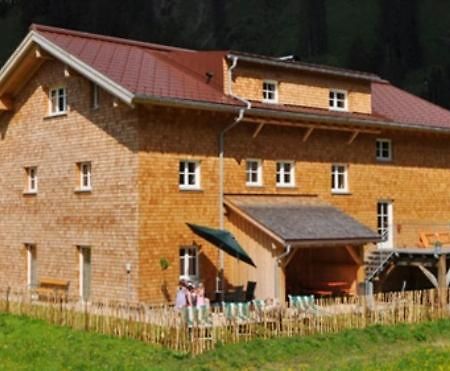 Ferienwohnung Haus Rose Schröcken Exterior foto